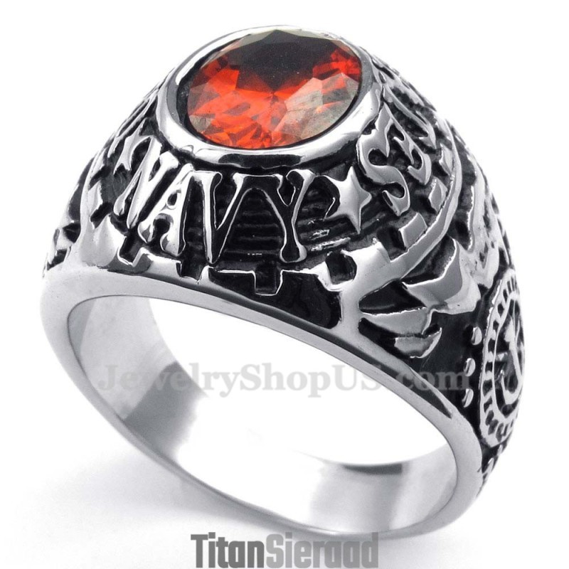 Titanium Ring Ingelegd Met Rode Zirkoon Titanium Ring Ingelegd Met Rode Zirkoon