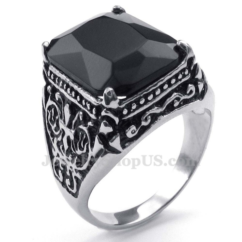 Titanium Ring Met Zwarte Zirkoon