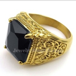 Gouden Titanium Ring Met Zwarte Zirkoon