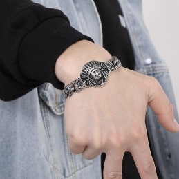 Nieuwe Casting Jewelry Retro Cool Chief Patroon Titanium Herenarmband