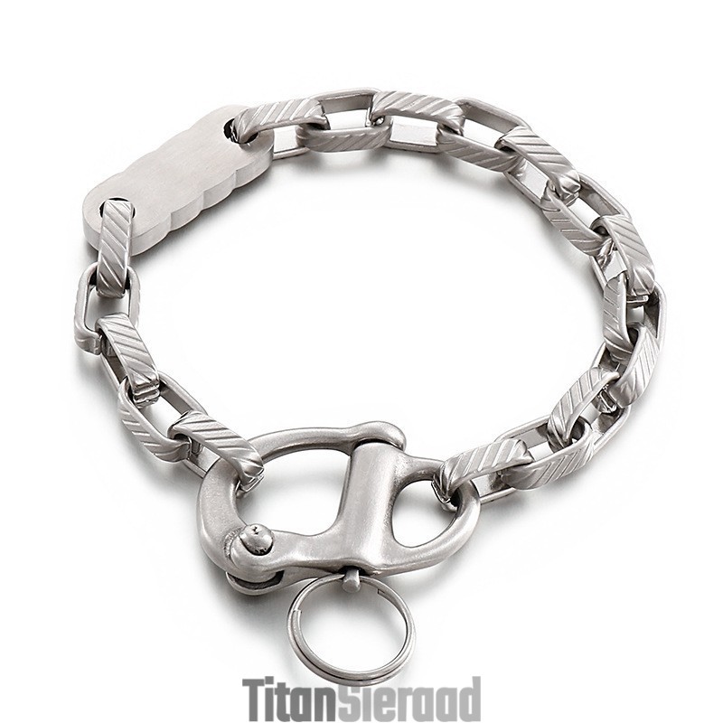Retro Zwarte Vierkante Gestreepte Sleutelhanger Heren Titanium Armband