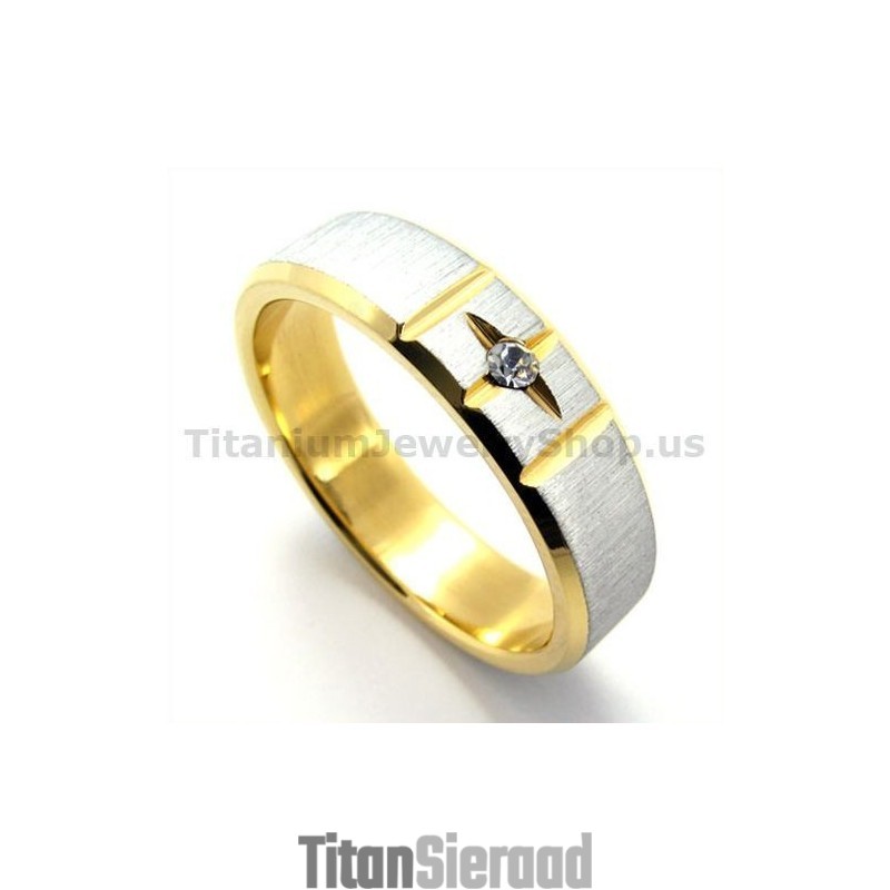 Gloden Cross Titanium Ring Met Diamant Gloden Cross Titanium Ring Met Diamant
