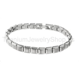7 Inch Titanium Armband