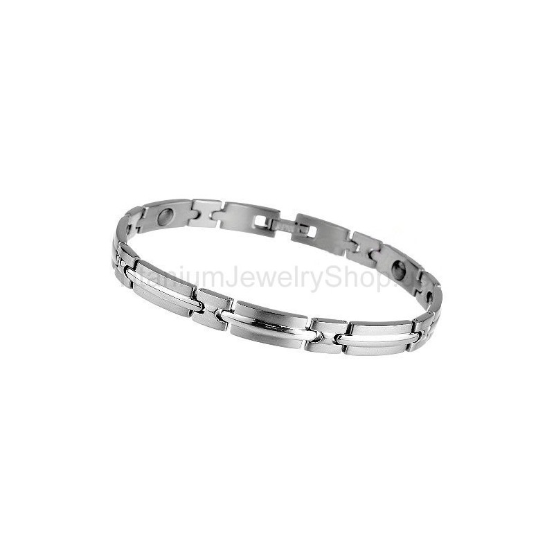 8 Inch Titanium Armband 8 Inch Titanium Armband