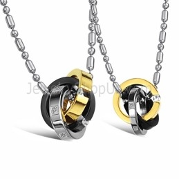 Titanium Driekleurige Ringen Met Hangers, Diamanten En Gratis Kettingen C642