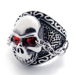 Schedel Met Rode Diamant Titanium Ring