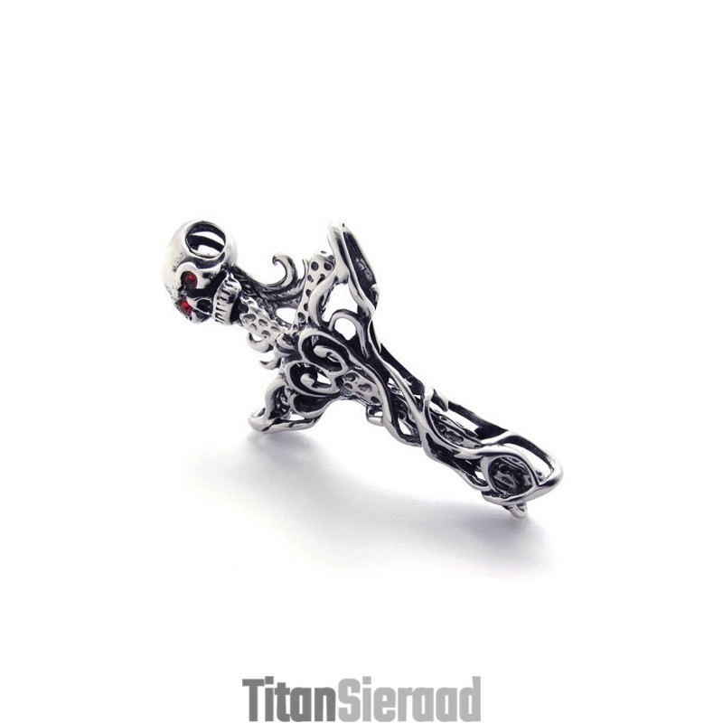 Kruisschedel Met Rode Diamant Titanium Hanger