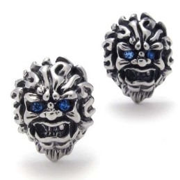 Leeuw Met Blauwe Diamant Titanium Oorbellen
