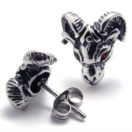 Rode Diamanten Schapen Titanium Oorbellen