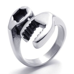 Sleutel Titanium Ring