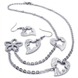 Vakkundige Vervaardiging, Kleurbriljantie, Betrouwbare Kwaliteit, Titanium Sieradenset Inclusief Ketting, Hanger En Oorbel