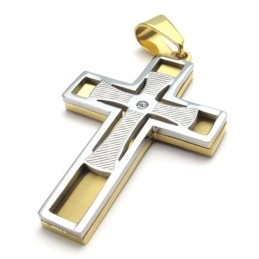 Fijn Bewerkte Kleurbriljantie Voor Een Langdurige Reputatie: Titanium Kruishanger